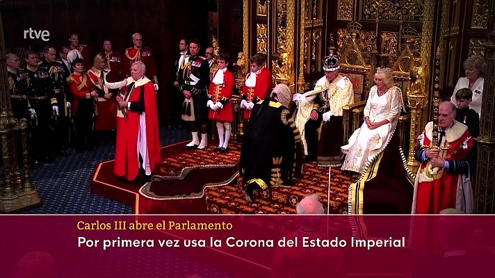 Carlos III en la apertura del Parlamento Británico