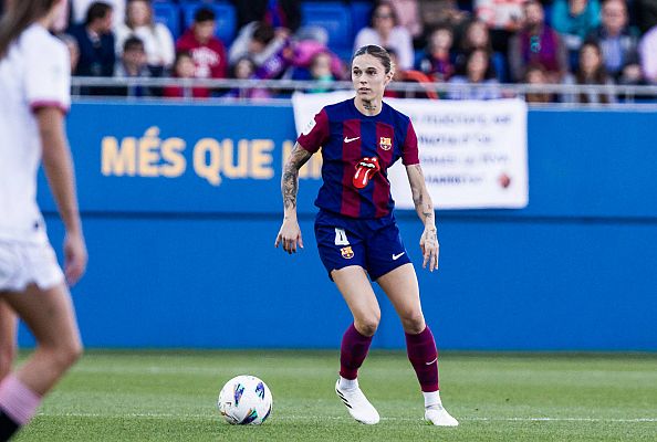 Telediario 1 - Champions femenina | El Barça inicia la defensa del título