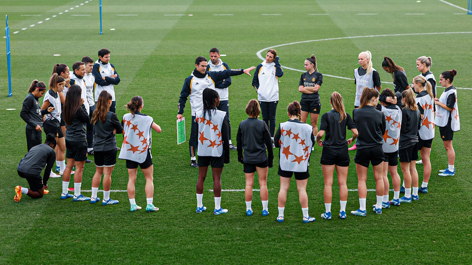 El Madrid inicia su andadura en Champions queriendo al Chelsea | Ver