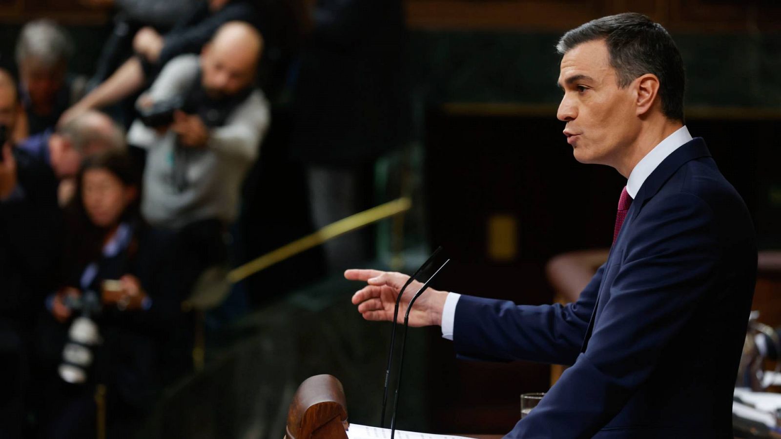 Debate de investidura: Sánchez defiende el balance de su gobierno