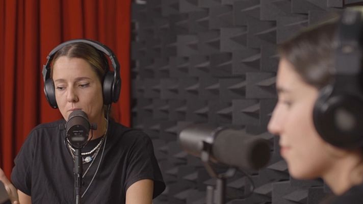 Página Dos - Oír la literatura: estos podcasts nos recomiendan qué leer