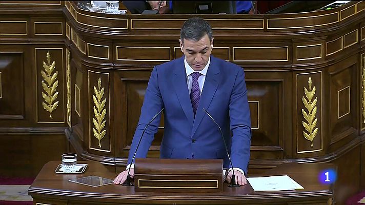 Pedro Sánchez surt del Congrés reelegit com a president del Govern