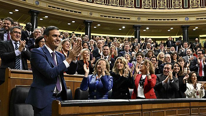 Telediario 1 - Militares retirados reclaman la "destitución" de Sánchez