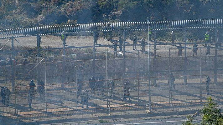 La policía marroquí aborta un nuevo intento de salto a la valla de Ceuta  