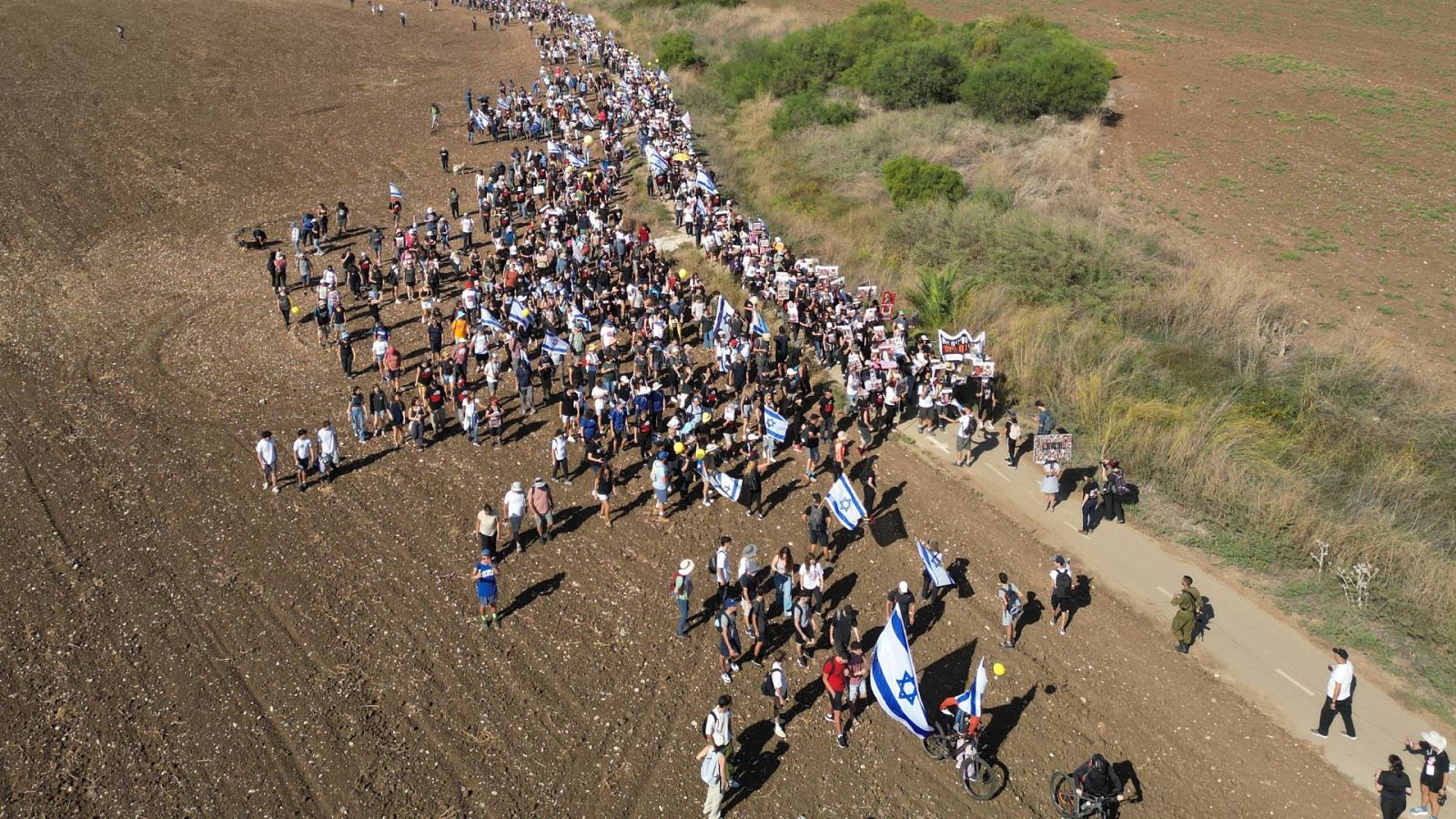 Las familias de los rehenes marchan hasta Jerusalén