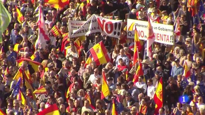 L'Informatiu - Pedro Sánchez perfila un nou executiu amb presència catalana