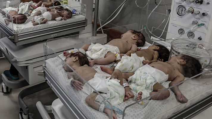 Evacúan a 31 bebés prematuros del hospital de Al Shifa y los trasladan al sur de la Franja de Gaza 