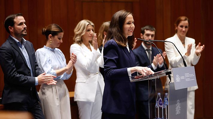 Belarra, en el traspaso de carteras: "Hoy Sánchez consigue lo que no consiguieron en 2019, echar a Podemos del Gobierno"              