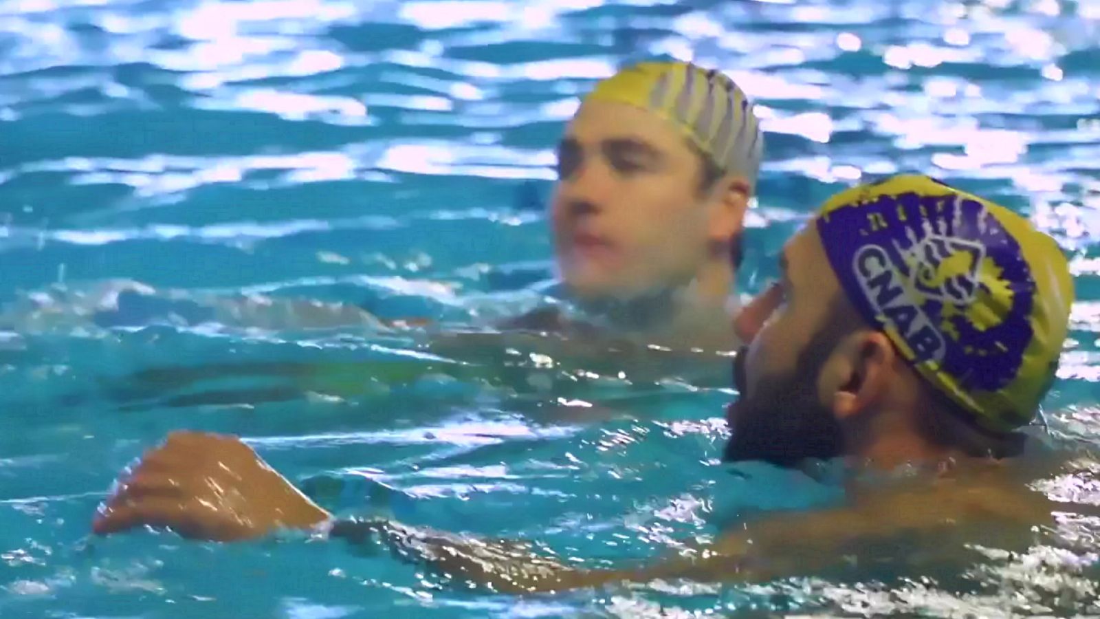 Waterpolo - Sigue la Saga Perrone - ver ahora