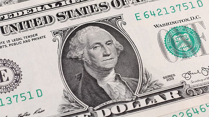 Economía en 24 horas - Economía General Básica: ¿qué es la dolarización de la economía que quiere impulsar Javier Milei?