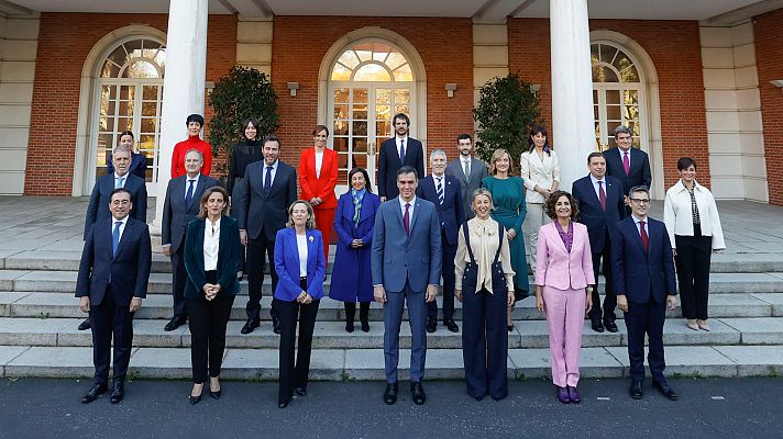 El nuevo Gobierno de Sánchez echa a andar con la vista puesta en los Presupuestos y una petición a Feijóo: "Que deje el insulto"