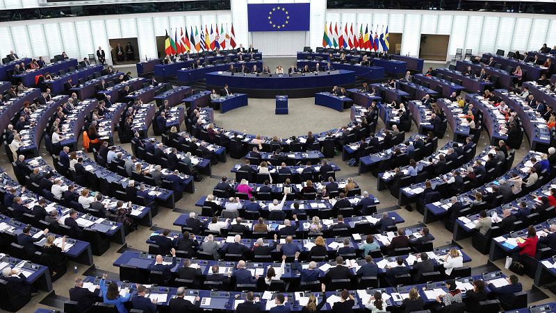El Parlamento Europeo debate sobre la ley de amnistía a petición de PP, Cs y Vox