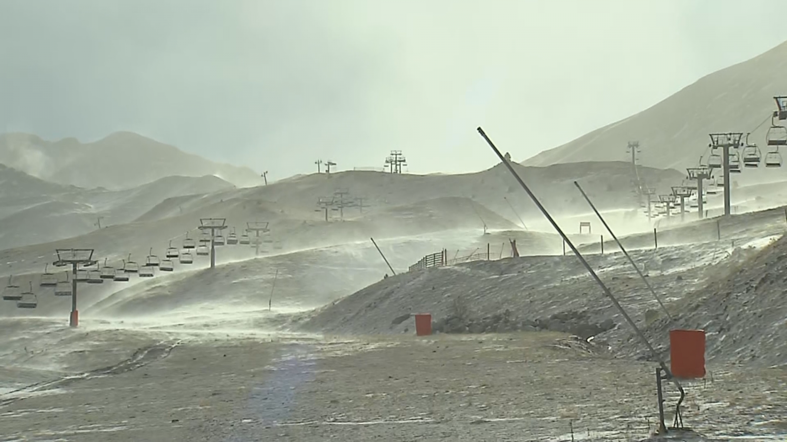 Nevada intensa al Pirineu que afavoreix les estacions d'esquí