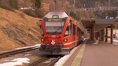Viajar en tren - Episodio 12: Suiza: Bergun-Filisur-Davos-Parsenn - ver ahora