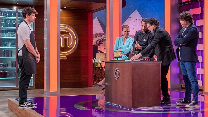 MasterChef Celebrity - Daniel Illescas se emociona al hablar de su madre