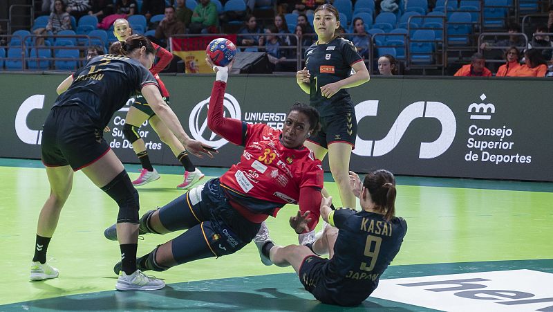 Las Guerreras sufren un duro tropiezo contra Japón en su debut en el Torneo Internacional de España