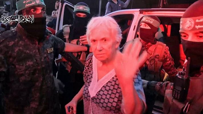 Hamás libera a 24 rehenes e Israel a 39 prisioneros