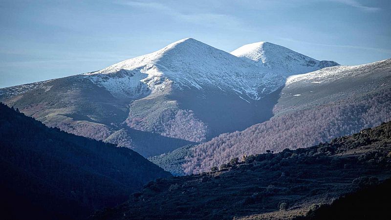 Lunes de temperaturas en descenso en el interior peninsular y lluvias débiles en el norte