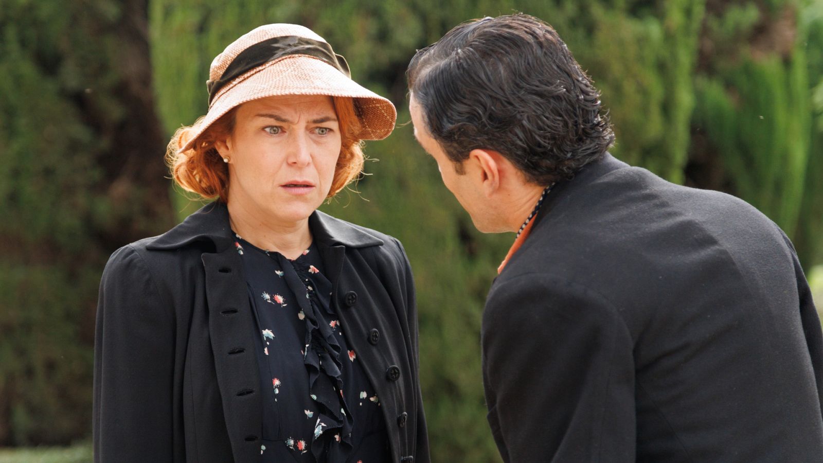 Pietro le cuenta a Antonia la verdad sobre Pilar Valladares