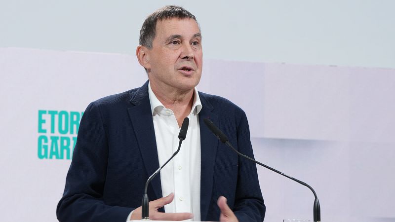 Otegi no concurrirá con EH-Bildu a las elecciones vascas y los partidos renuevan a sus candidatos