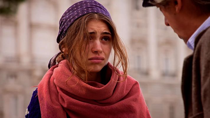 Salón de té La Moderna - Martita mendiga por las calles de Madrid obligada por su tío