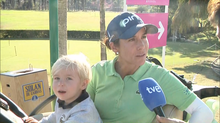 Golf - Azahara Muñoz: "Yo quería ser mamá y no lo cambiaría por nada"