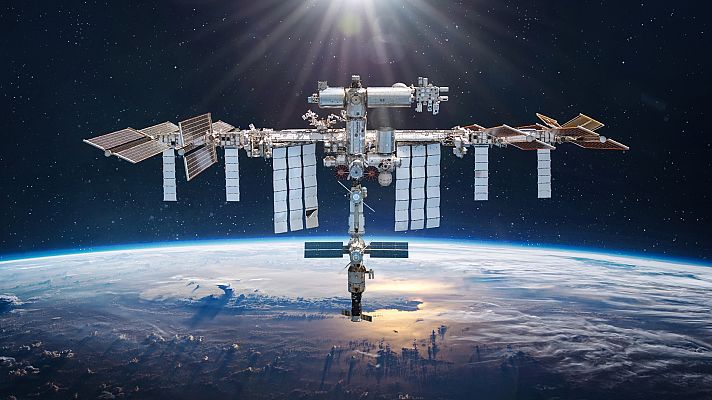 Telediario 1 - Un recorrido en español por la Estación Espacial Internacional