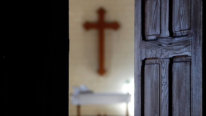 La noche en 24h - Juan José Tamayo, teólogo: "Los seminarios son un reflejo de la estructura jerárquica, patriarcal y clerical de la Iglesia"