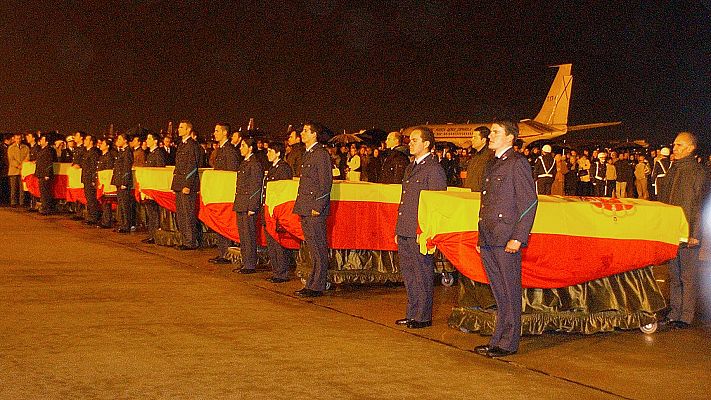 Telediario 1 - Se cumplen 20 años del ataque al CNI en Irak