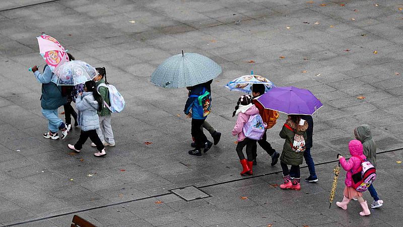 Este jueves, varios frentes traen lluvias generalizadas a la mayor parte de España