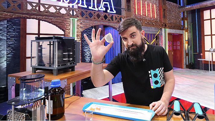 Órbita Laika - Física con Adrián García - La radiación cósmica