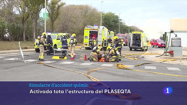 L'Informatiu - Simulacre de risc químic en una empresa de residus especials a Constantí