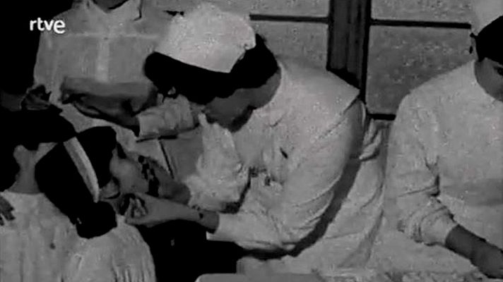 Filmoteca - Campanya de vacunació contra la polio a Barcelona, el 1963