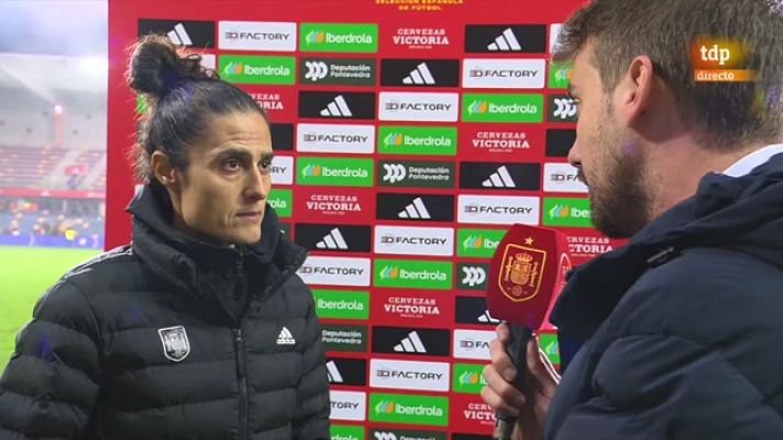 Fútbol - Montse Tomé: ''Empezamos con 10 porque Aitana avisa tarde de que no está disponible''