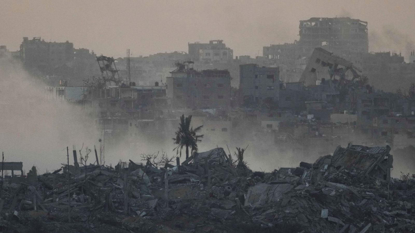 Israel retoma los bombardeos en Gaza tras el fin de la tregua