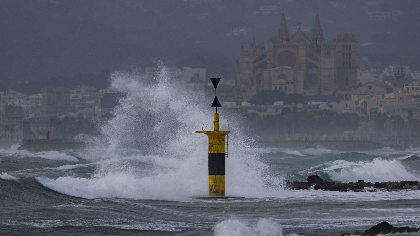 Las temperaturas bajan en casi todo el país