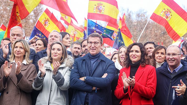 Feijóo acusa a Sánchez de poner a un "experto en guerrillas"