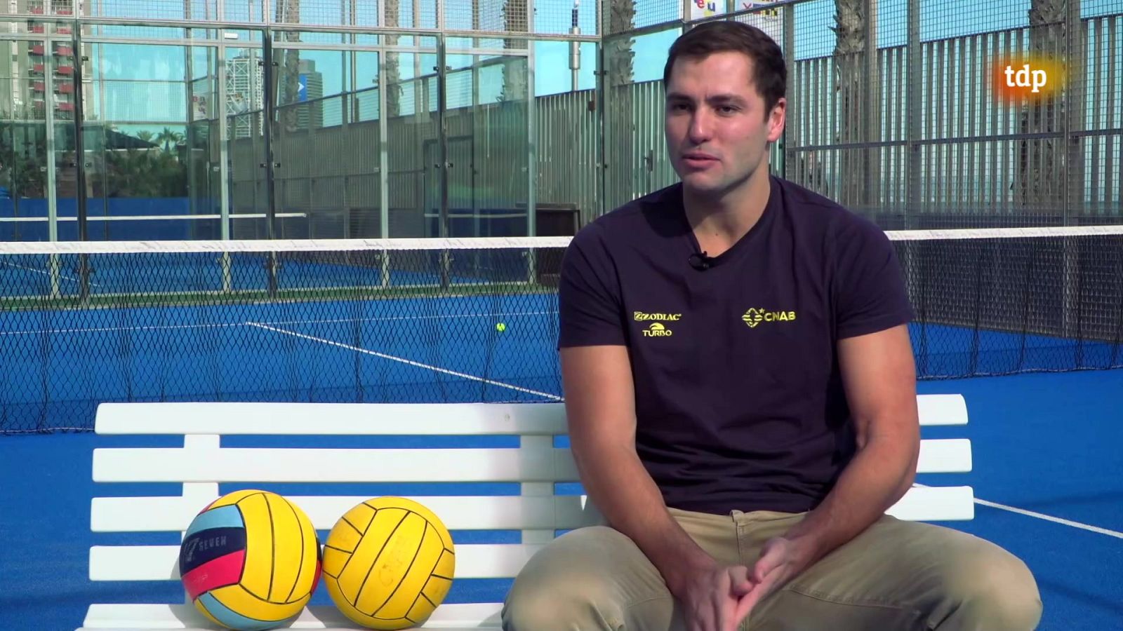 Waterpolo - Reportaje Alberto Munárriz, de la pala al balón - ver ahora