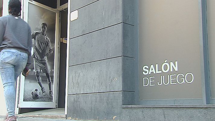 L'informatiu - Comunitat Valenciana - La modificació de la llei del joc indigna a les associacions de mares i pares d'alumnes