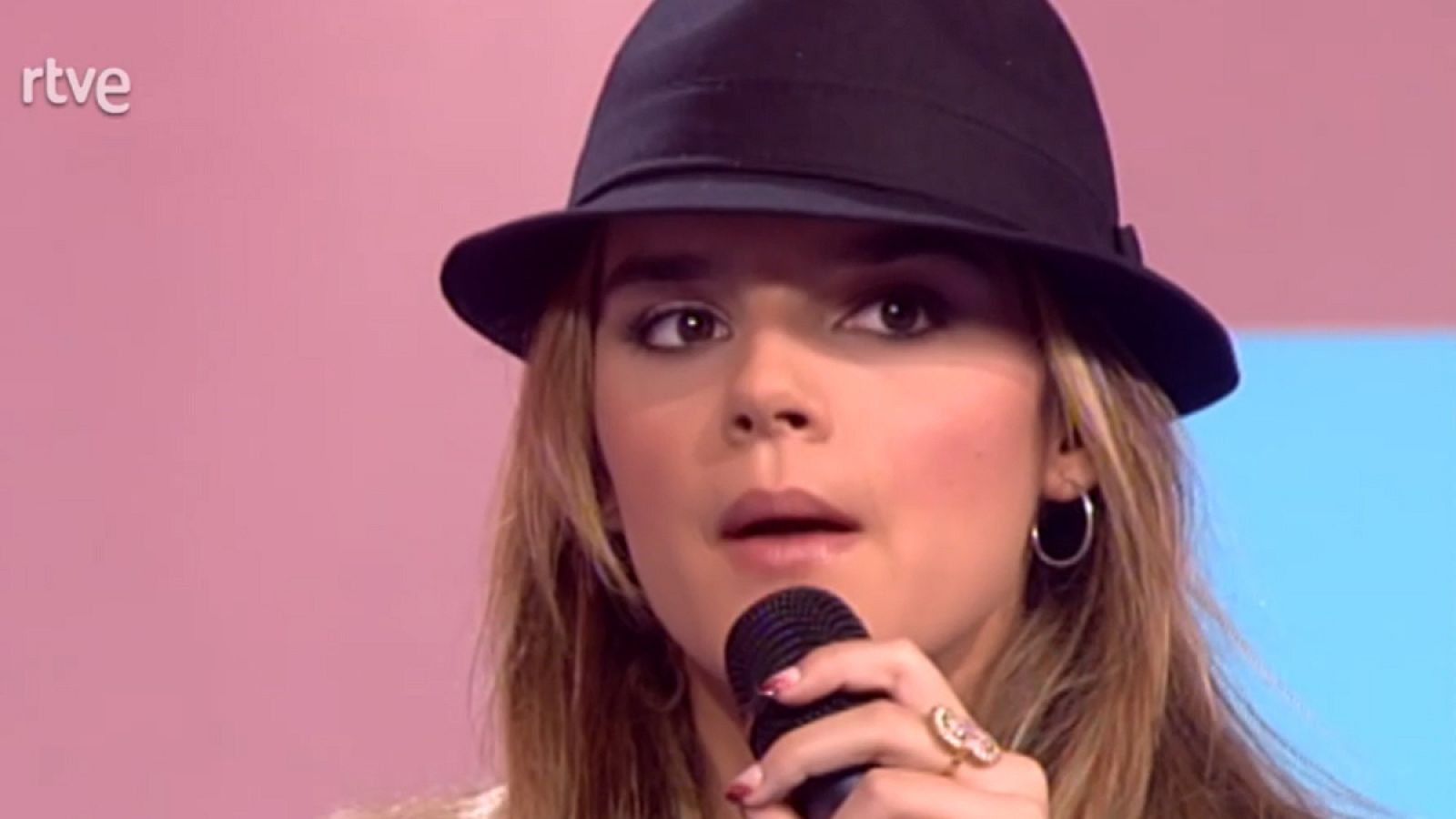 Por la mañana - 7/1/2005 - Programas y Concursos en el Archivo de RTVE | Ver