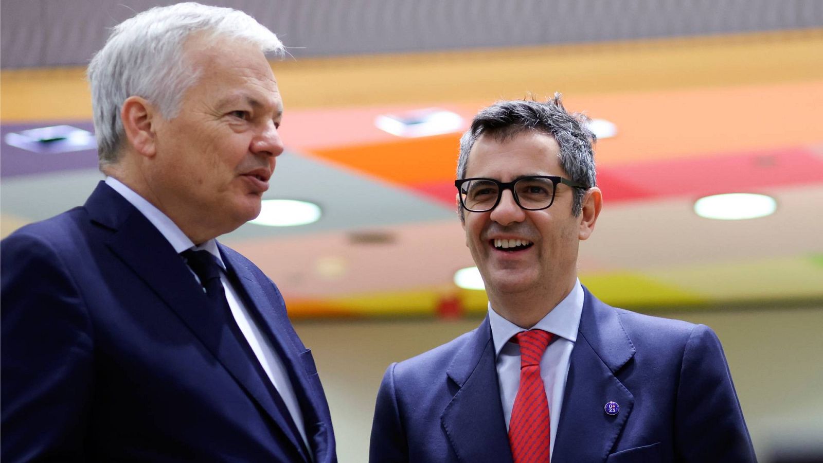 Telediario - 8 horas - 05/12/23 - Lengua de signos - ver ahora