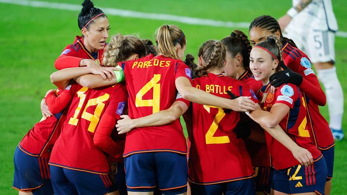 Telediario Matinal - España, ya clasificada, a ganar a Suecia para mejorar la imagen dada ante Italia