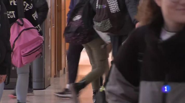 L'Informatiu - Davallada dràstica dels resultats a Catalunya de l'informe PISA