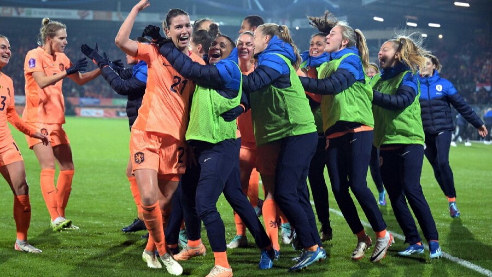 Nations League: Países Bajos, a la final goleando a Bélgica