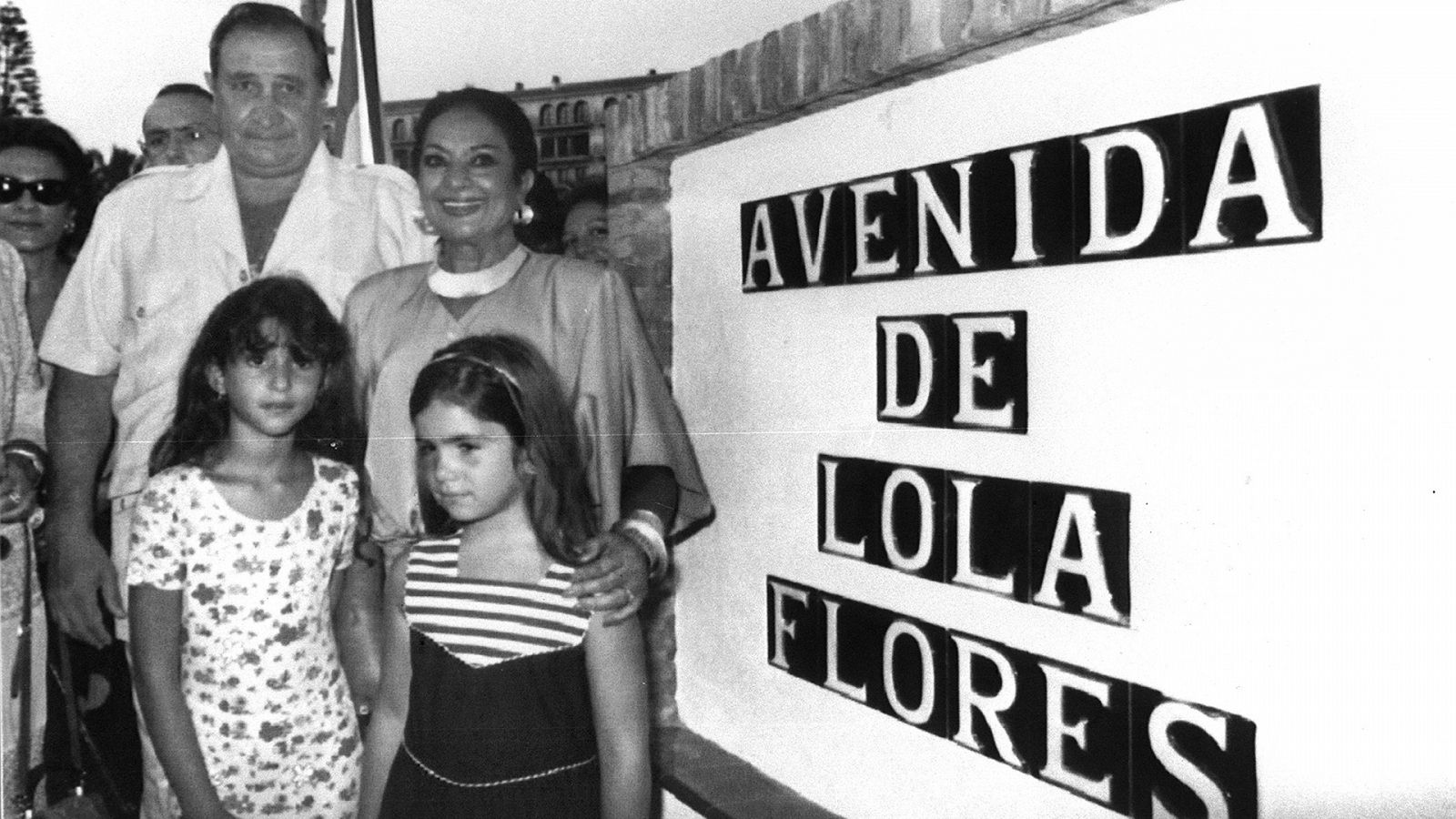 Lazos de sangre - T6 - Especial Lola Flores "100 años a tu vera" - Documental en RTVE