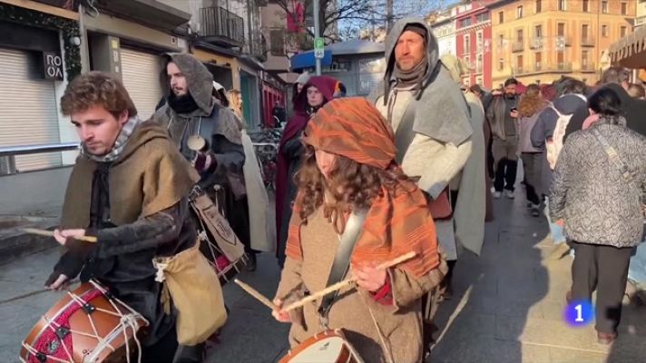 L'Informatiu - Vic espera 300.000 visitants pel Mercat Medieval