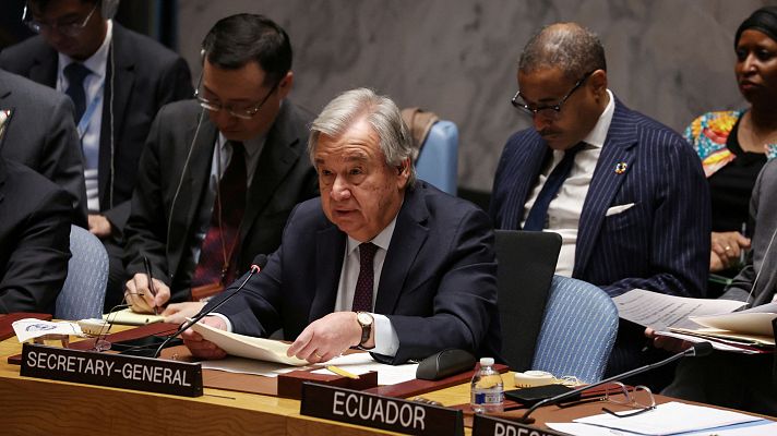 Telediario 2 - Guterres suplica al Consejo de Segurida de la ONU un alto el fuego en Gaza: "La población se asoma al abismo"