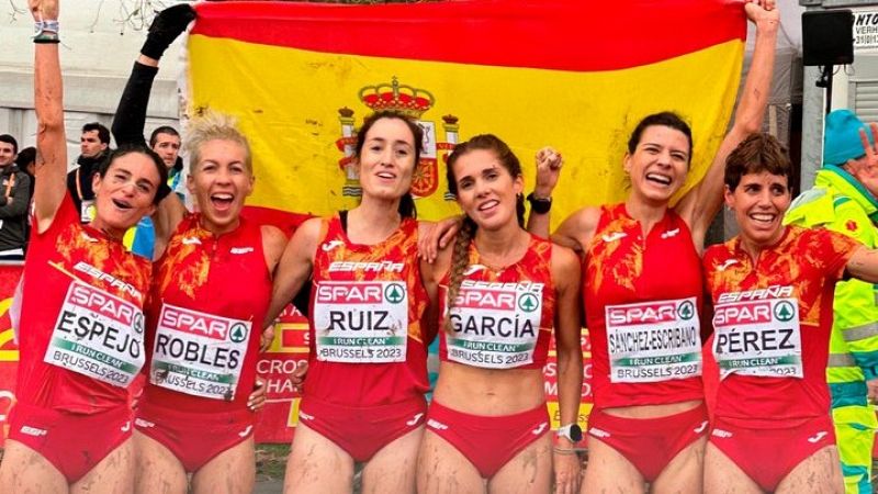 España consigue la plata por equipos en la prueba femenina del Europeo de Cross