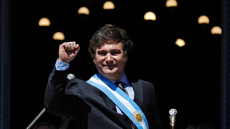 Milei jura el cargo como presidente de Argentina: "Hoy comienza una nueva era"