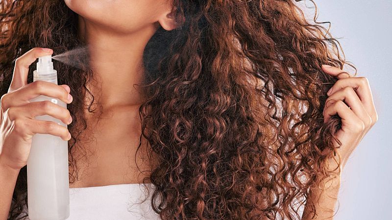 �Si me arranco una cana me salen m�s? Mitos y verdades sobre el pelo - Ver ahora
